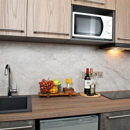 Allurapart Elehant Kyiv Exterior photo